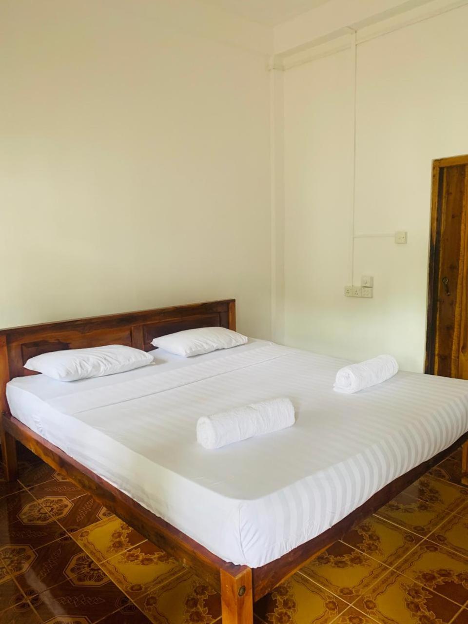 Zimbay Guest House Arugam Bay Exterior foto